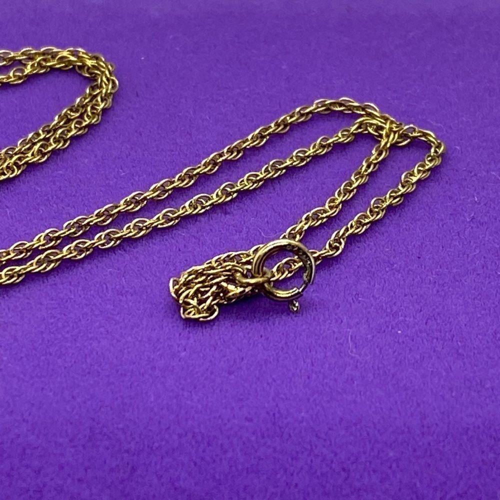 💛 925 Gold Plated Maple Leaf Necklace - Picture 2 of 4
